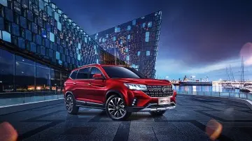 Forthing T5 – Smart Mid-Size SUV with 1.5T Turbo Engine and Advanced Safety Features