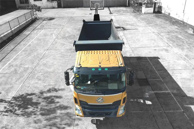 CHENGLONG 4X2 H5 CARGO Truck018sz