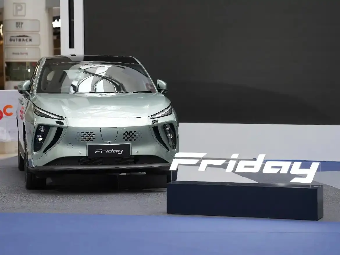 Dongfeng Forthing’s First R...