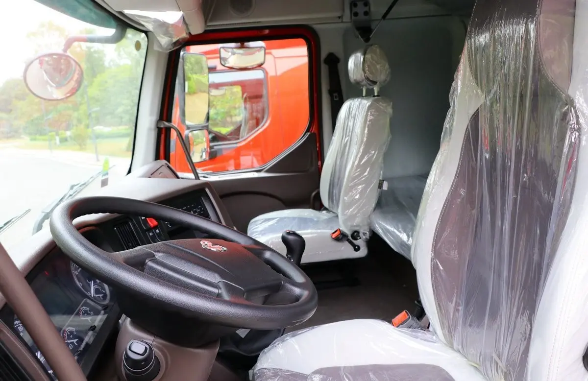 CHENGLONG 4X2 H5 Dump Truck04m1m