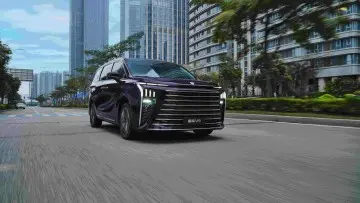 Dongfeng Forthing V9 Plug-In Hybrid MPV Luxury Electric Vehicle