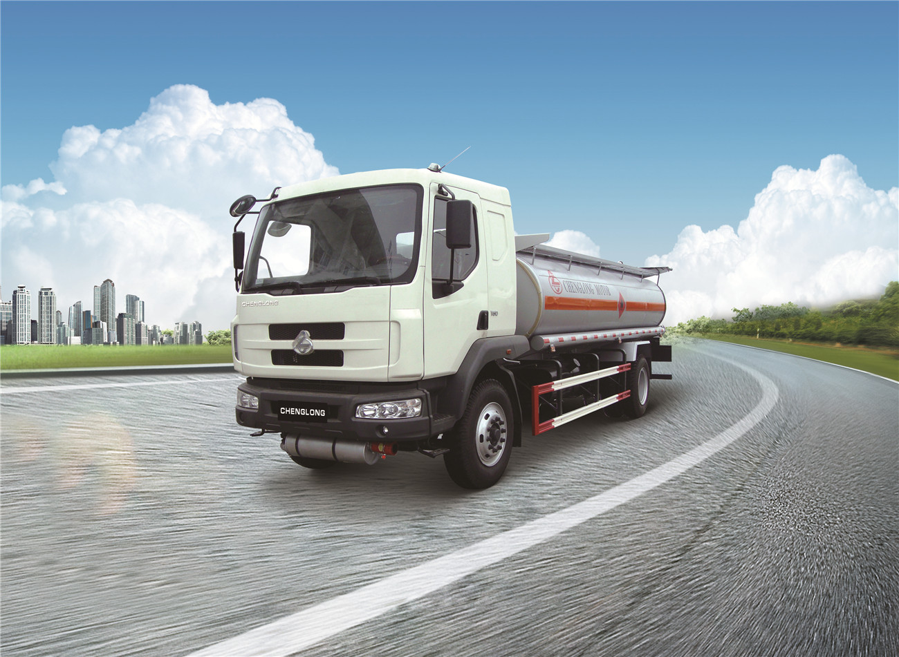 Tanker Titan M3 Tank Truck011xr