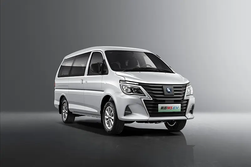 New Energy MPV M5 Electric Car7